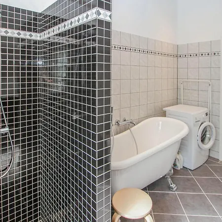 4 Bedroom Stunning In Samso Holiday home Nordby (Midtjylland)